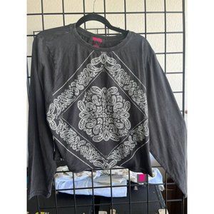 Black Tshirt Women Size Large Long Sleeve pull over